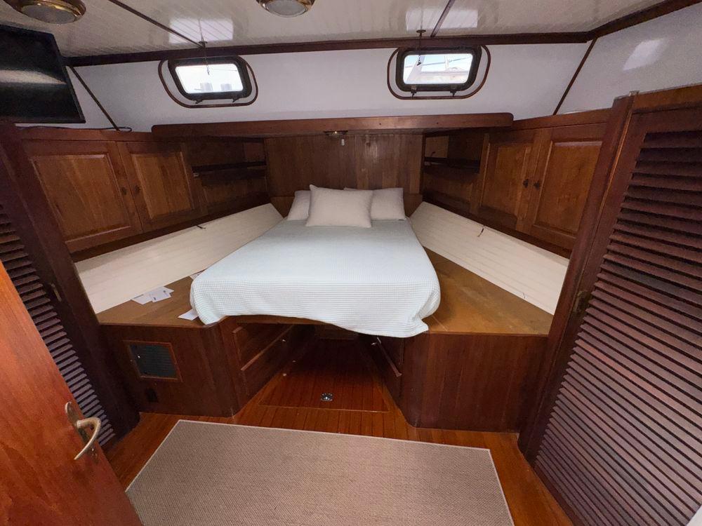 61' 1982 Custom Virpack Steel Hull
