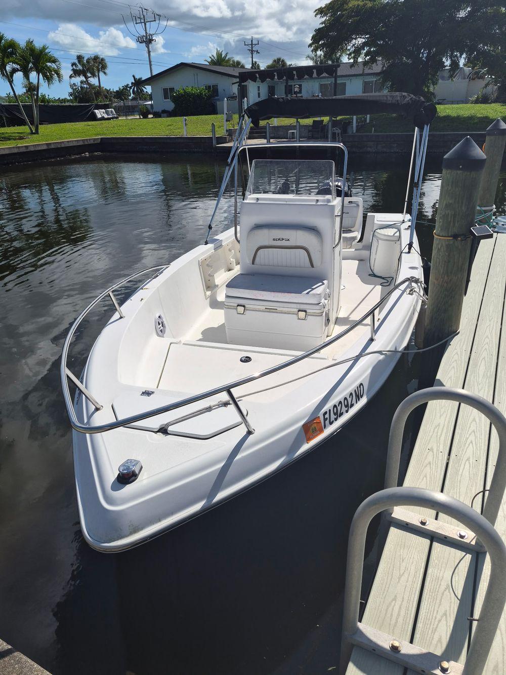 19' 2006 Sea Fox 197cc