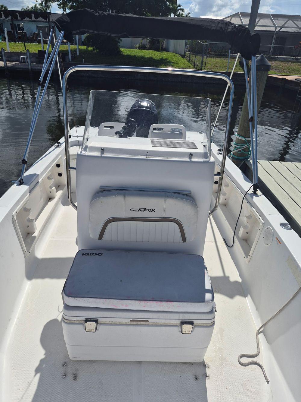 19' 2006 Sea Fox 197cc
