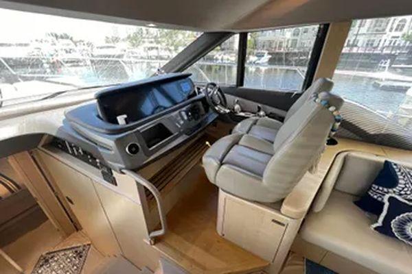 55' 2018 Princess F55