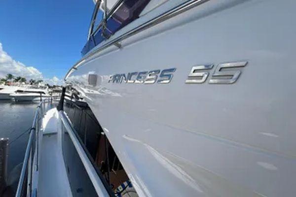 55' 2018 Princess F55