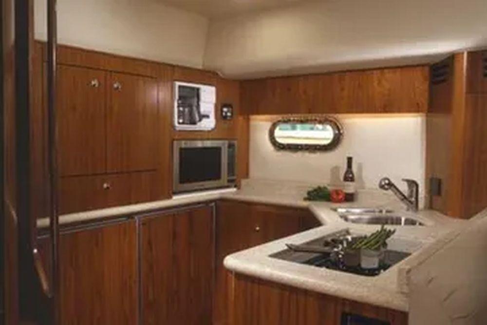 44' 2004 Tiara Yachts 4400 Sovran