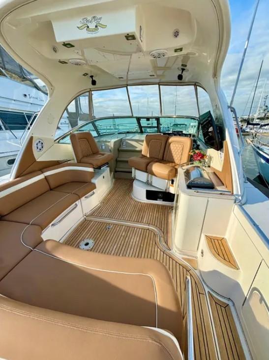 36' 2009 Sea Ray Sundancer 350