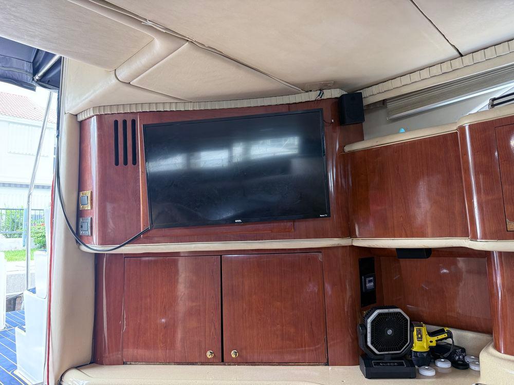 45' 2001 Sea Ray 450 Express Bridge