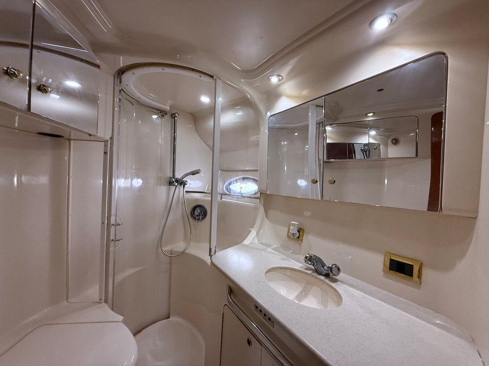 45' 2001 Sea Ray 450 Express Bridge