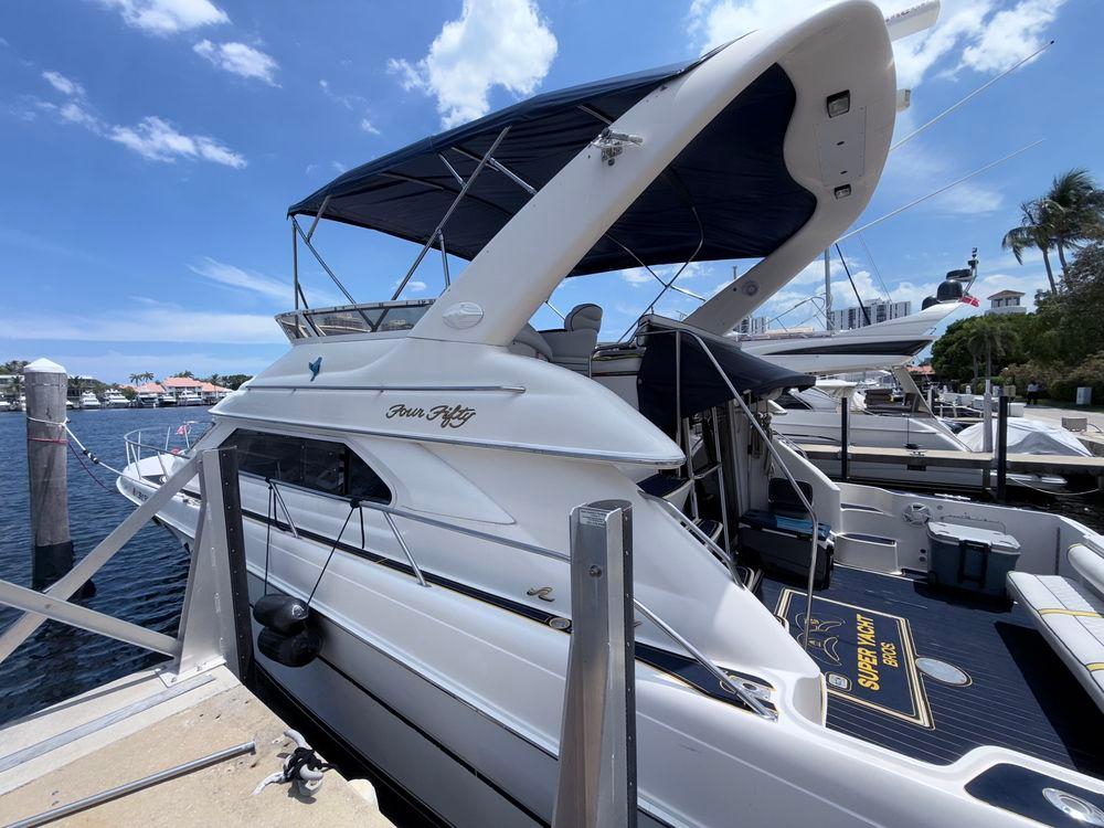 45' 2001 Sea Ray 450 Express Bridge