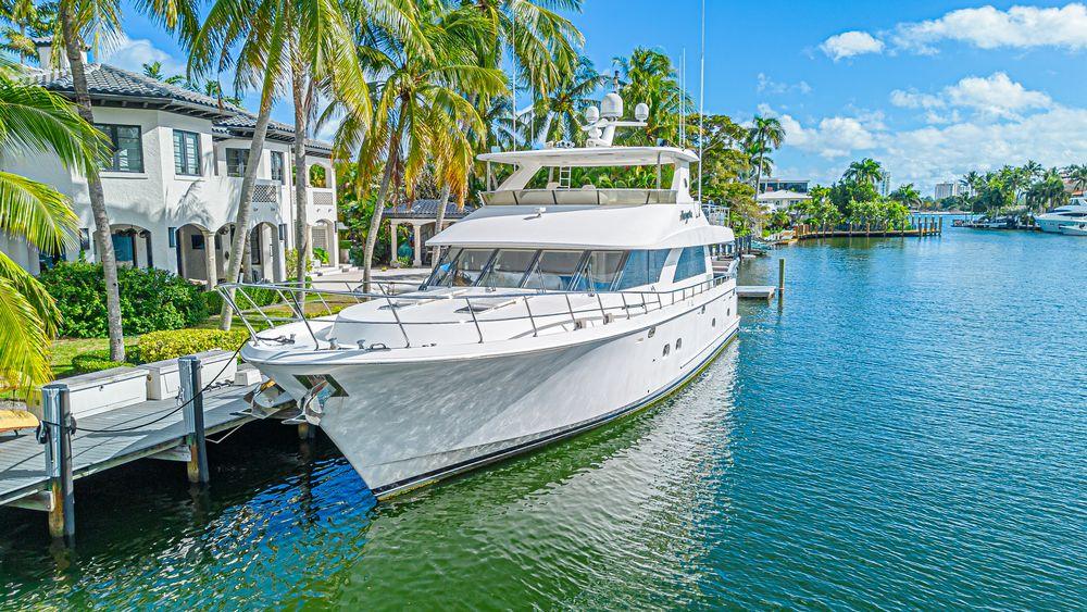 74' 2010 Ocean Alexander 74 Motoryacht
