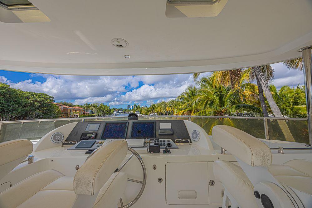 74' 2010 Ocean Alexander 74 Motoryacht