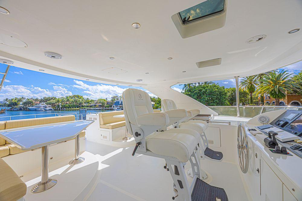 74' 2010 Ocean Alexander 74 Motoryacht