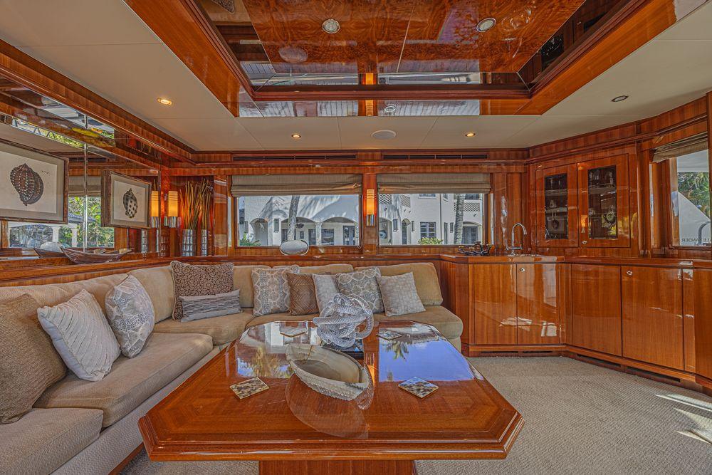 74' 2010 Ocean Alexander 74 Motoryacht