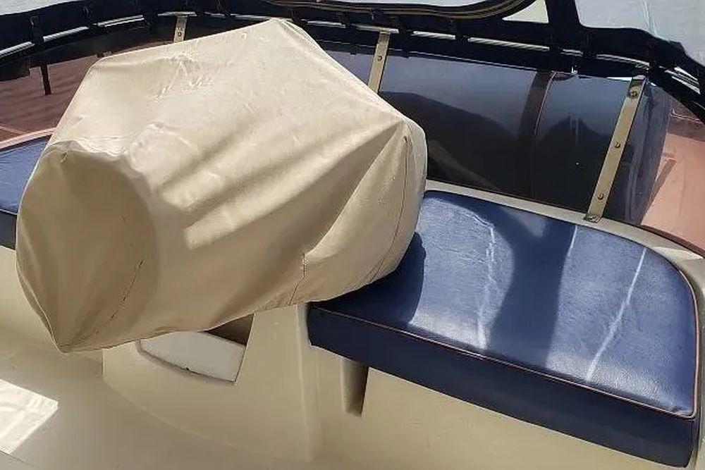 48' 2014 Aquila 48