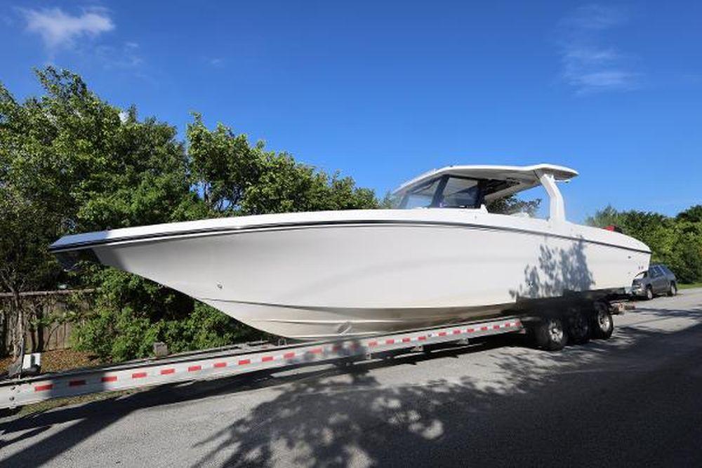 38' 2023 Fountain 38 SCX