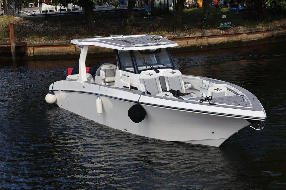 38' 2023 Fountain 38 SCX
