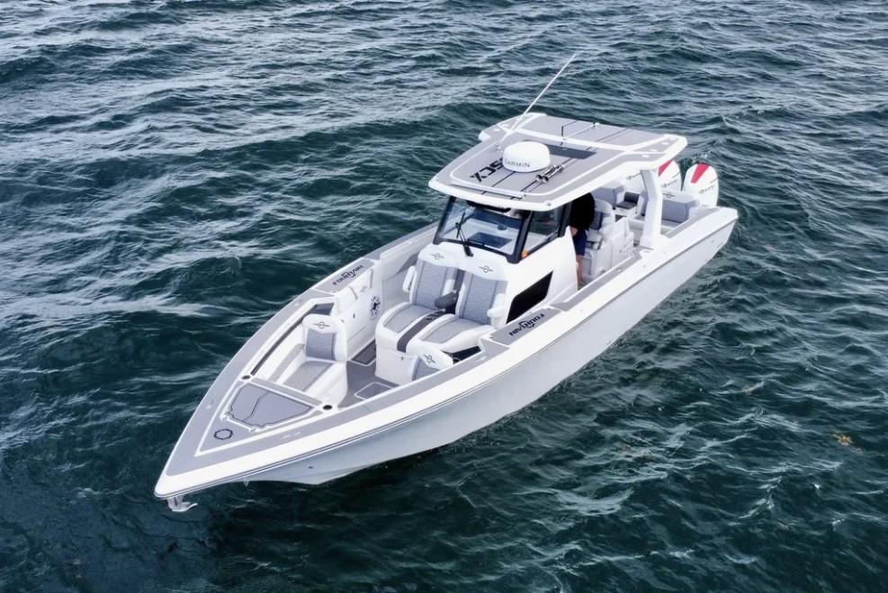 38' 2023 Fountain 38 SCX