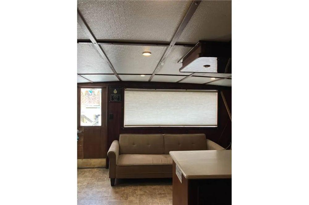 58' 1994 Custom 58 Sportfish