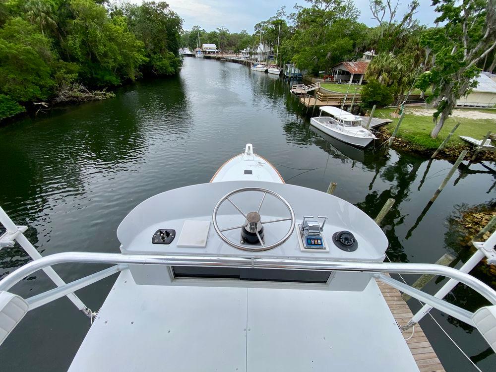 60' 1986 Huckins Sport Fisherman