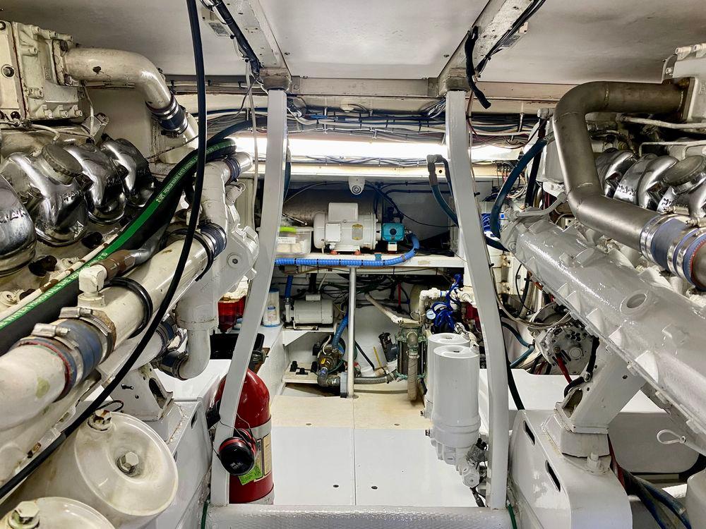 60' 1986 Huckins Sport Fisherman