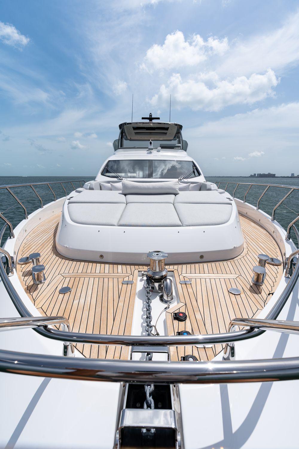 78' 2022 Azimut Fly 78