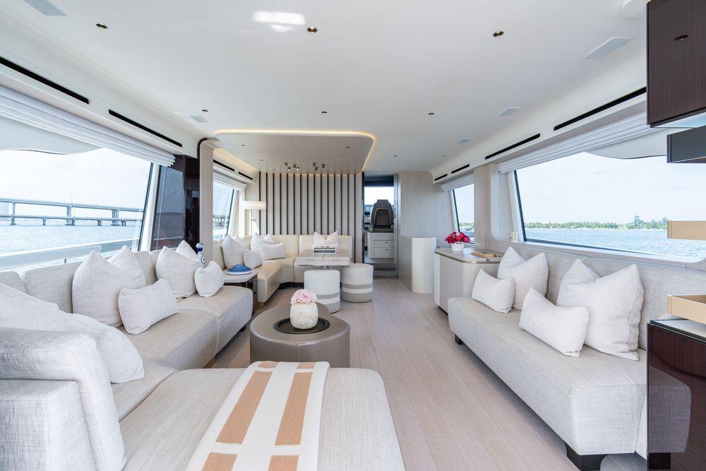 78' 2022 Azimut Fly 78