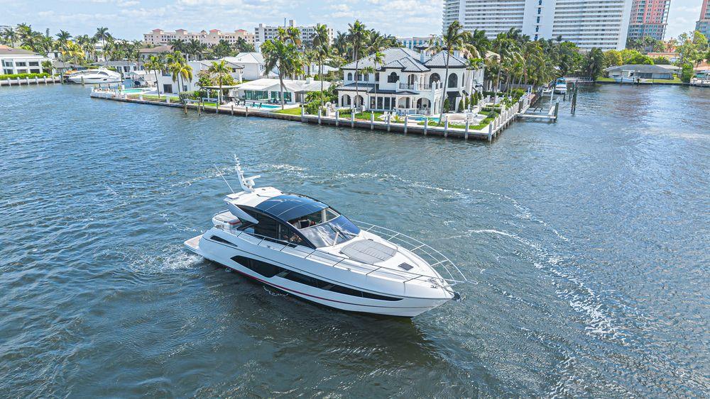 60' 2021 Sunseeker Predator 60 EVO