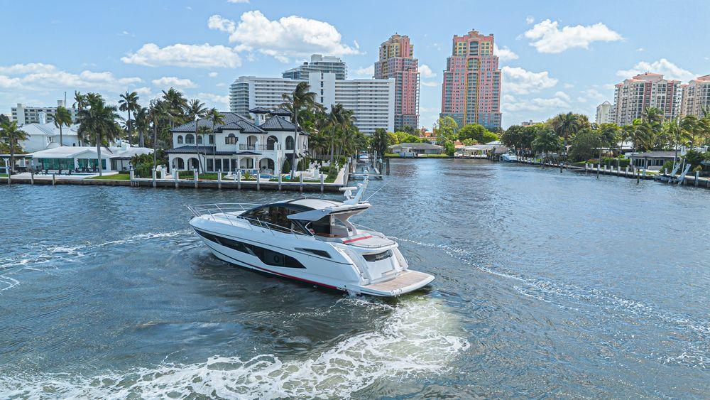 60' 2021 Sunseeker Predator 60 EVO