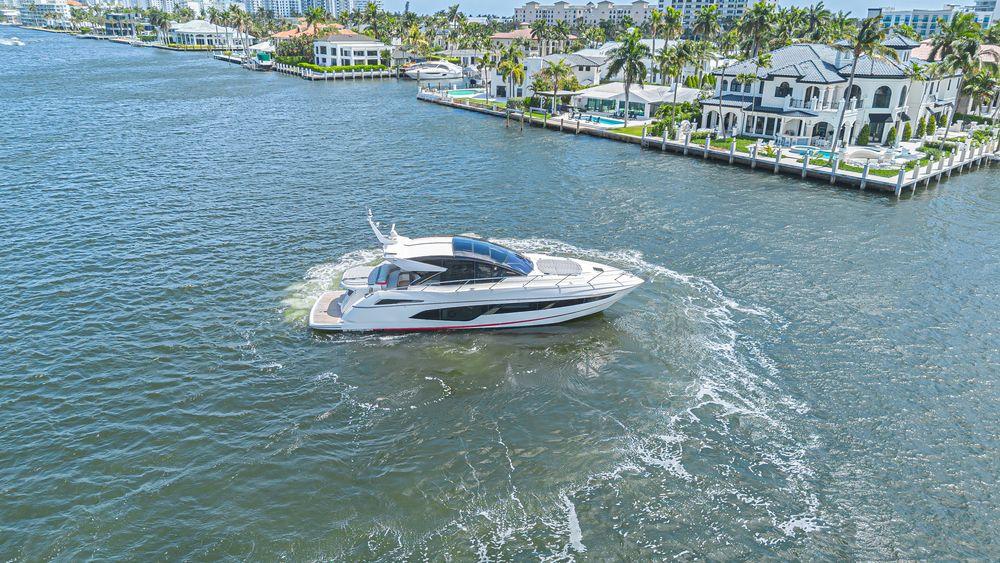 60' 2021 Sunseeker Predator 60 EVO