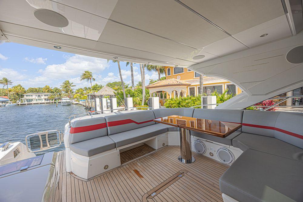 60' 2021 Sunseeker Predator 60 EVO