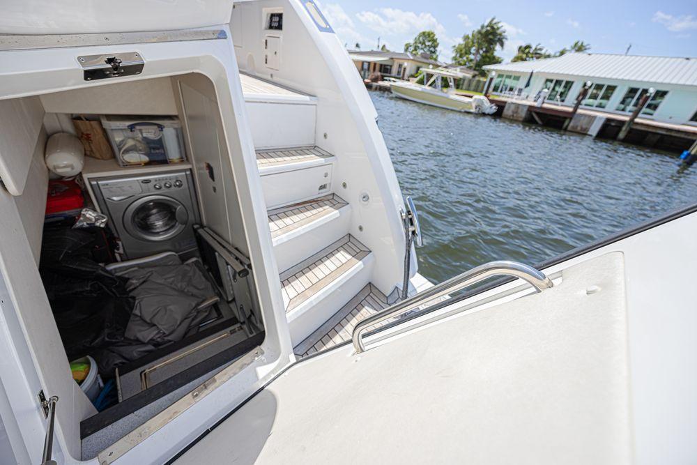 60' 2021 Sunseeker Predator 60 EVO