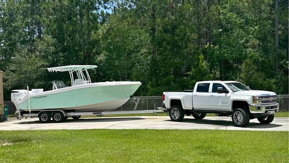 25' 2022 Aquasport 2500 Center Console