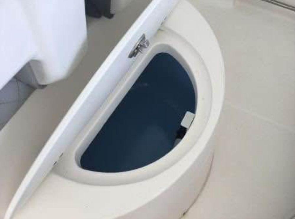 25' 2022 Aquasport 2500 Center Console