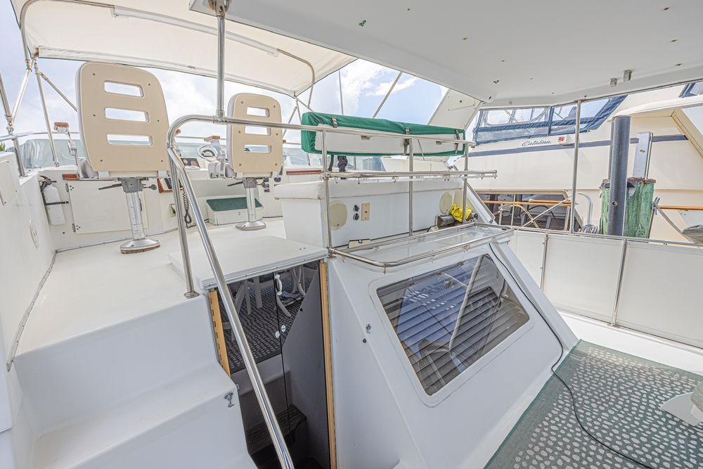 45' 1994 Tollycraft 45 Cockpit Motor Yacht