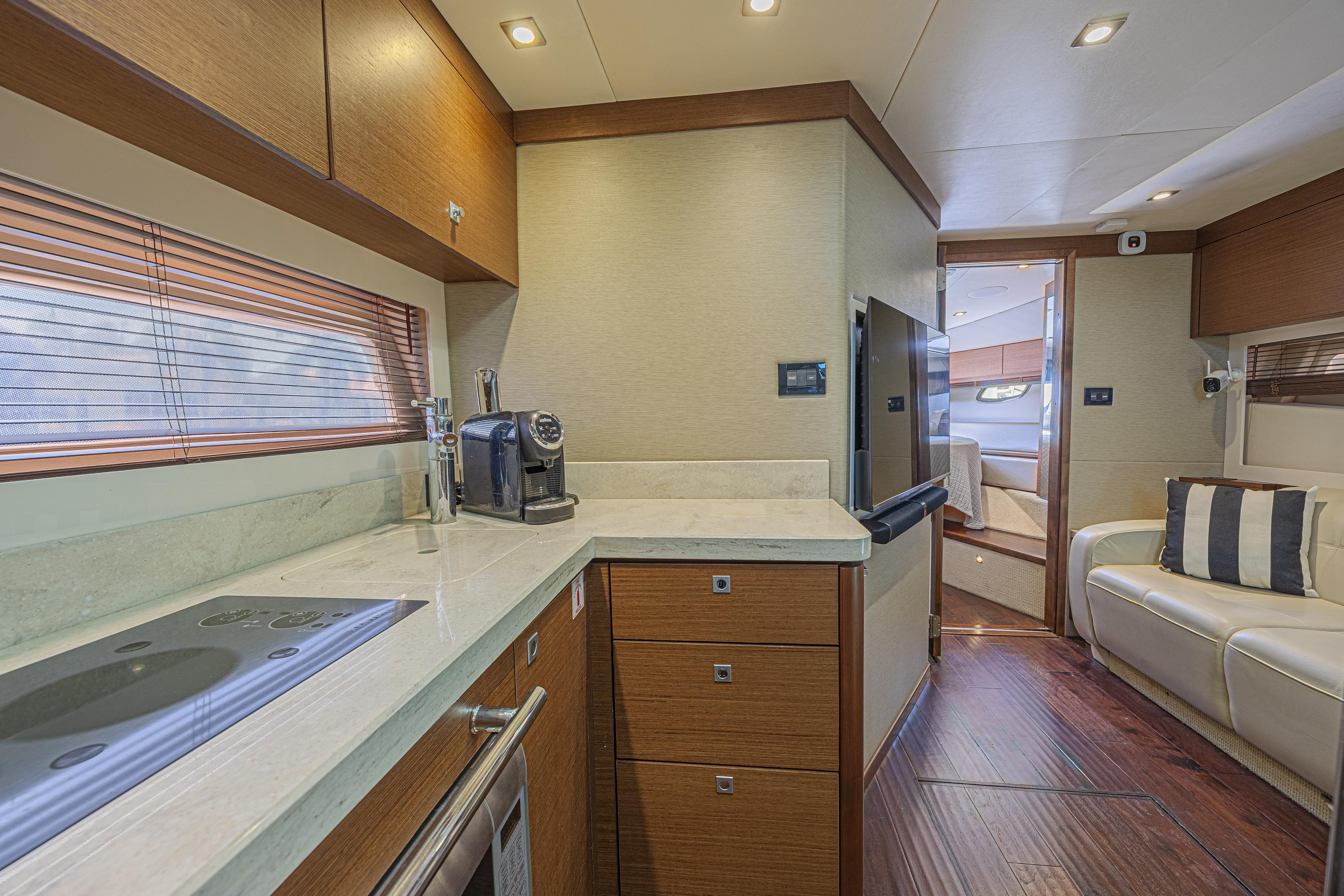 41' 2014 Sea Ray 410 Sundancer
