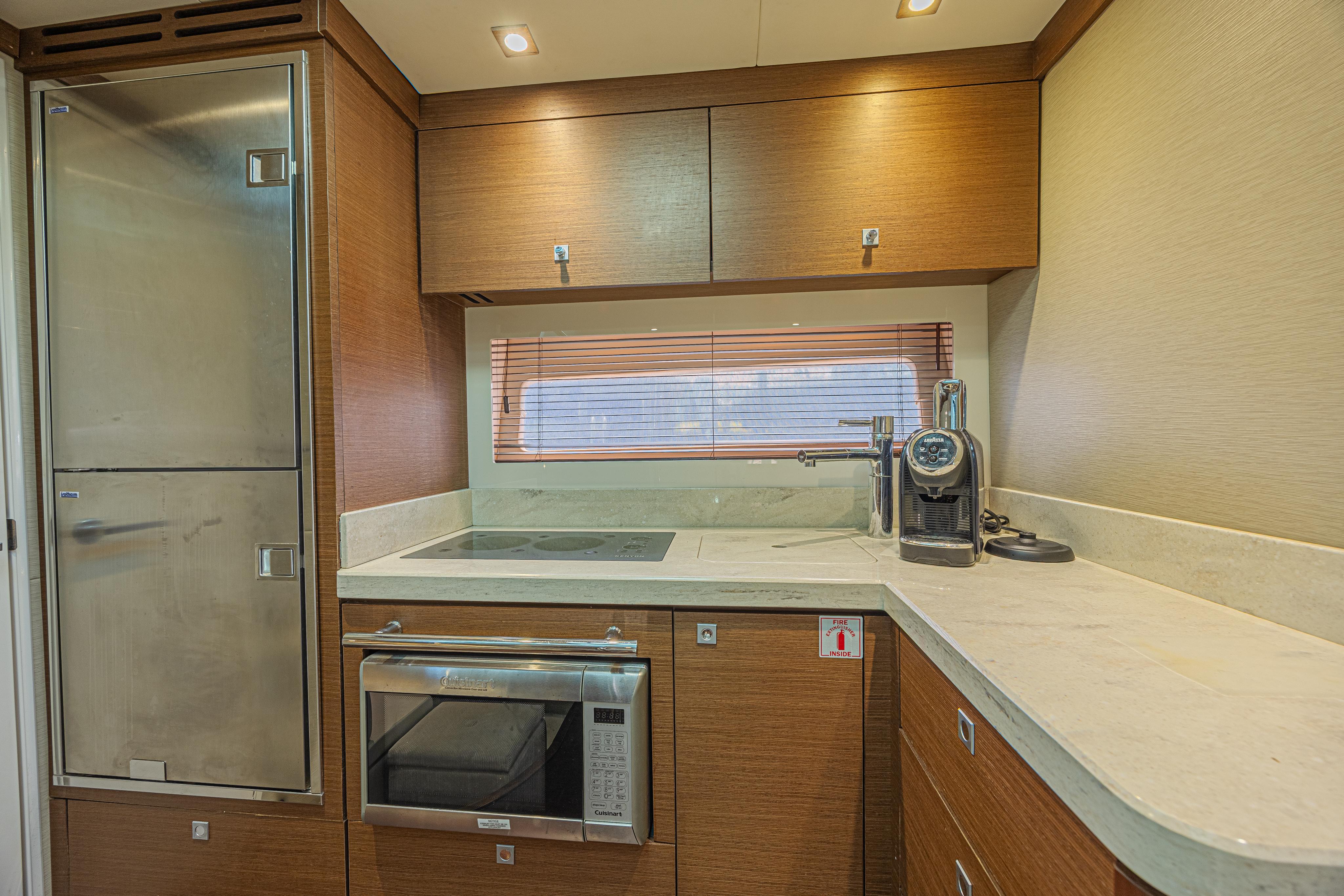 41' 2014 Sea Ray 410 Sundancer