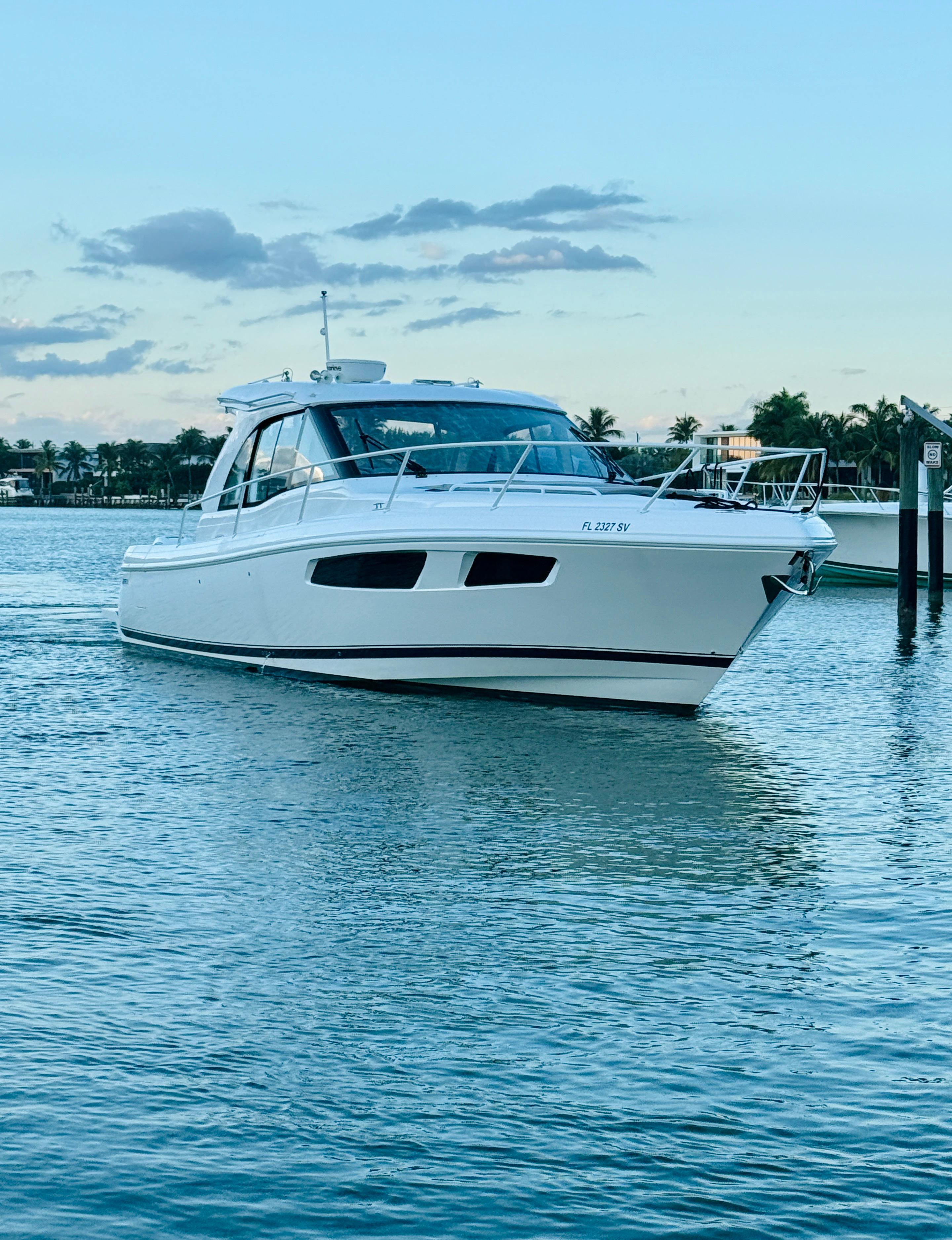 41' 2021 Intrepid 410 Evolution
