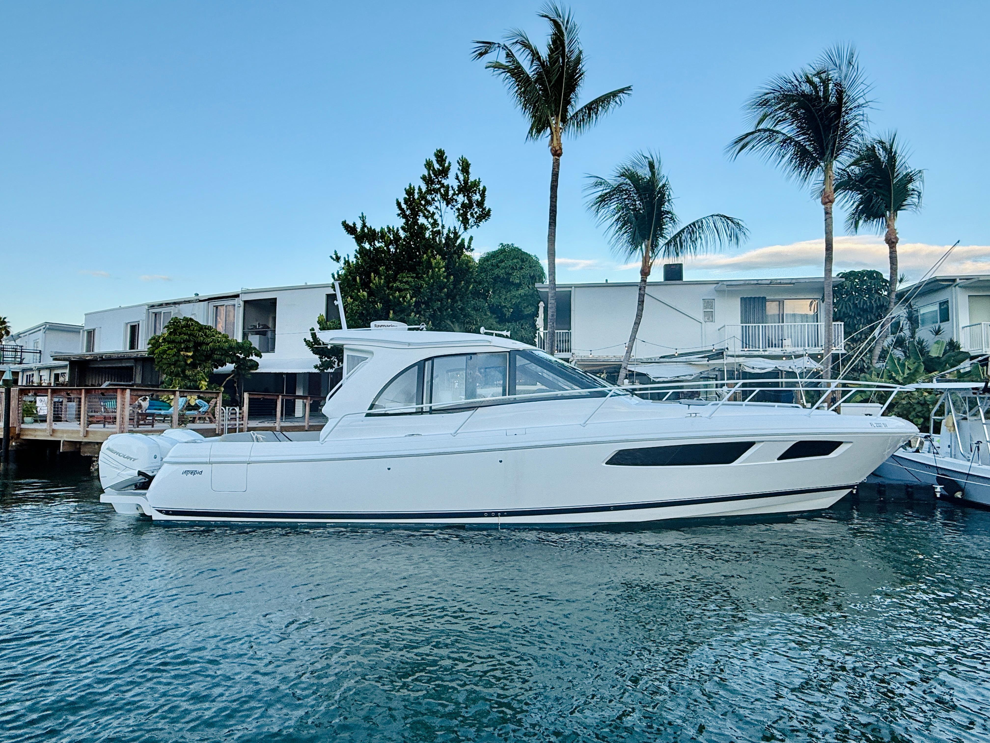 41' 2021 Intrepid 410 Evolution