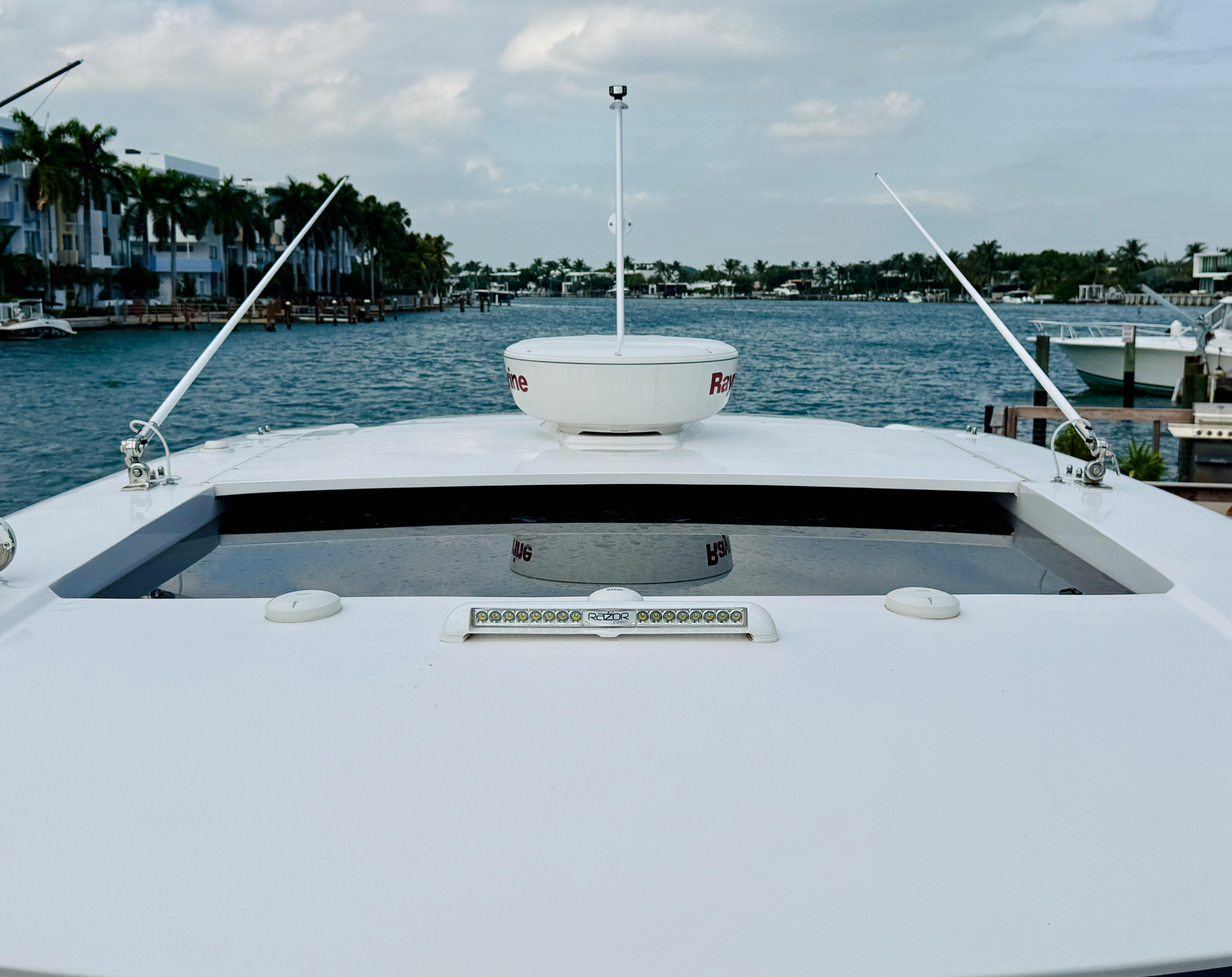 41' 2021 Intrepid 410 Evolution