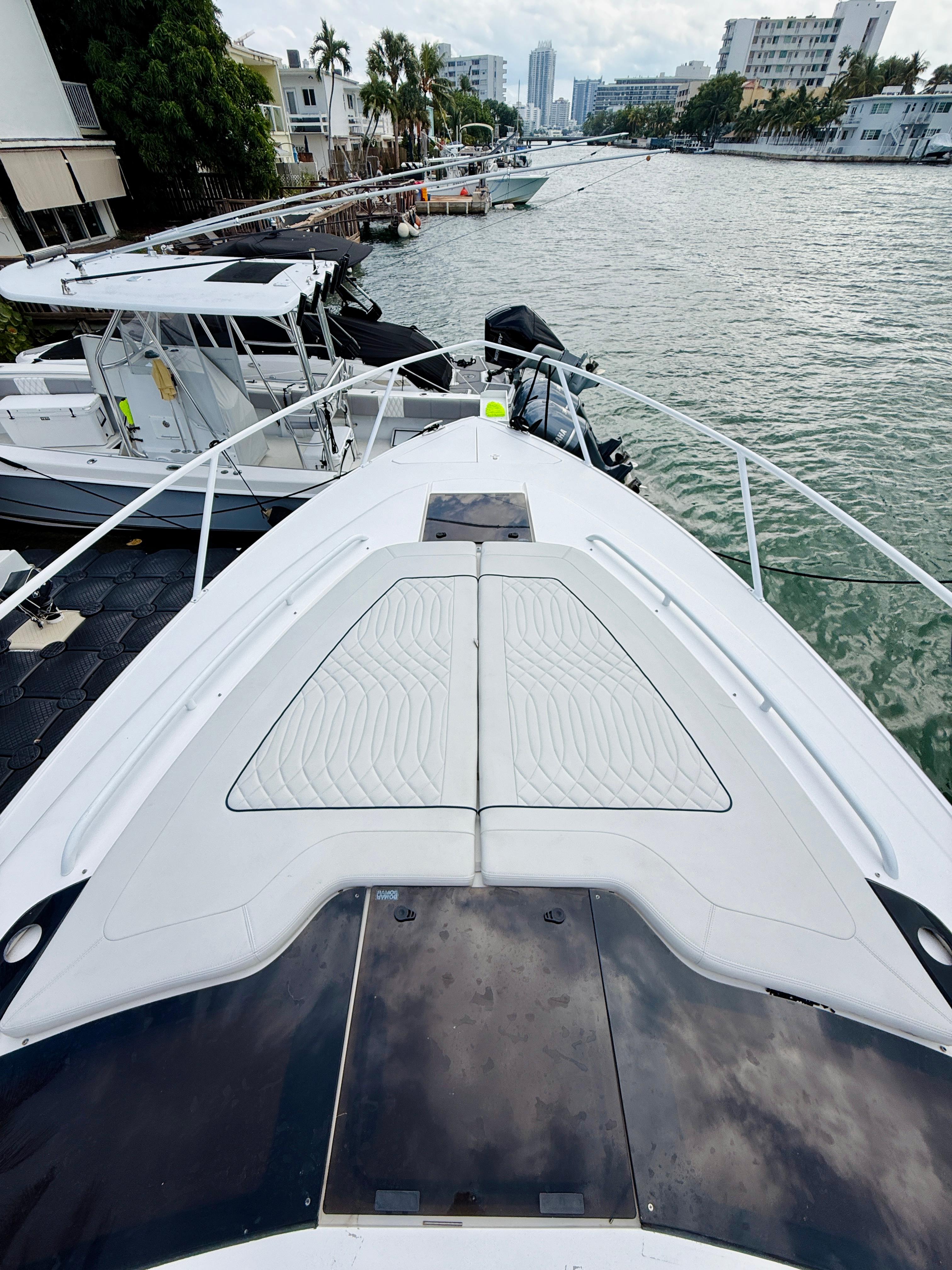41' 2021 Intrepid 410 Evolution