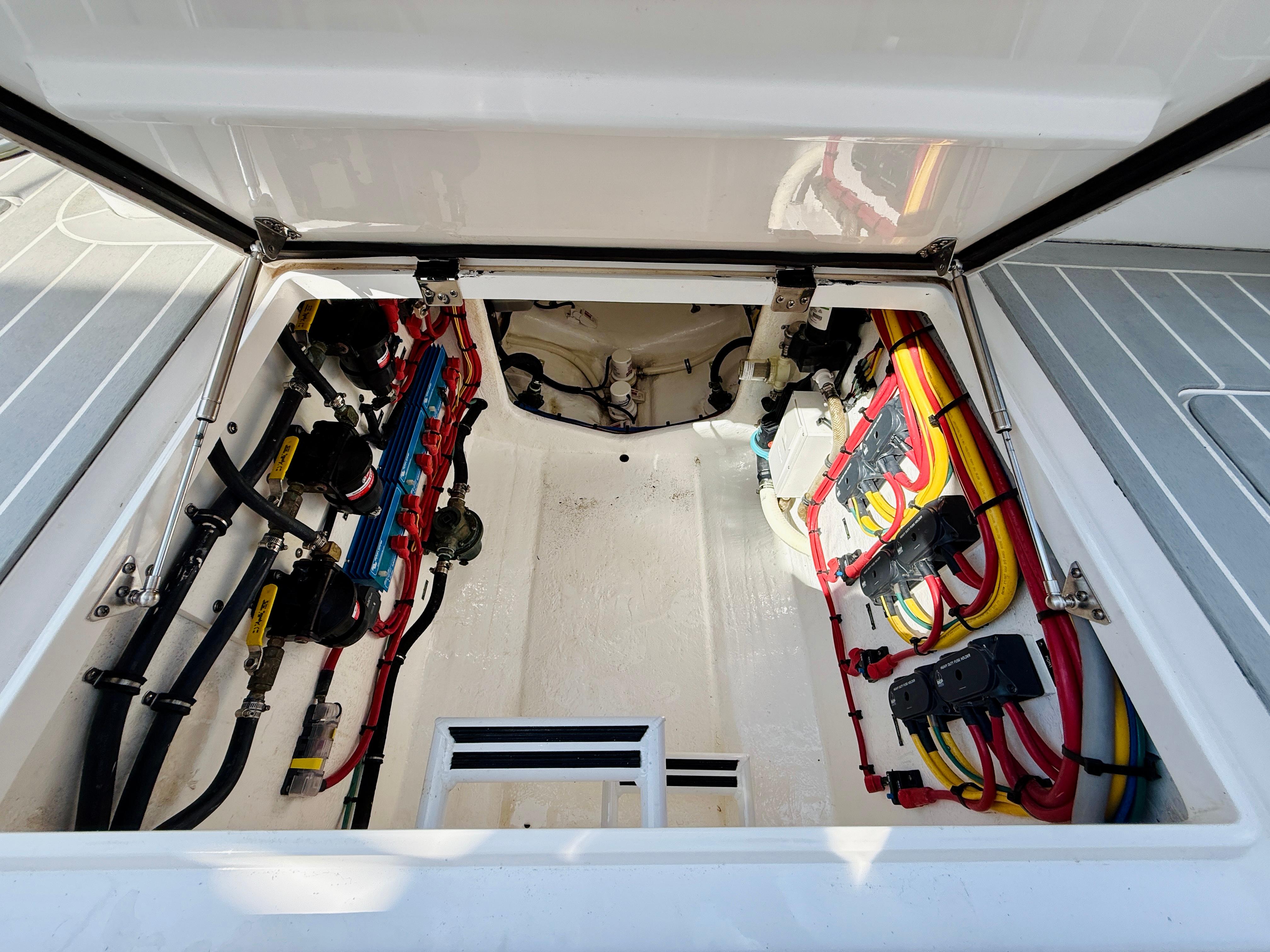 41' 2021 Intrepid 410 Evolution