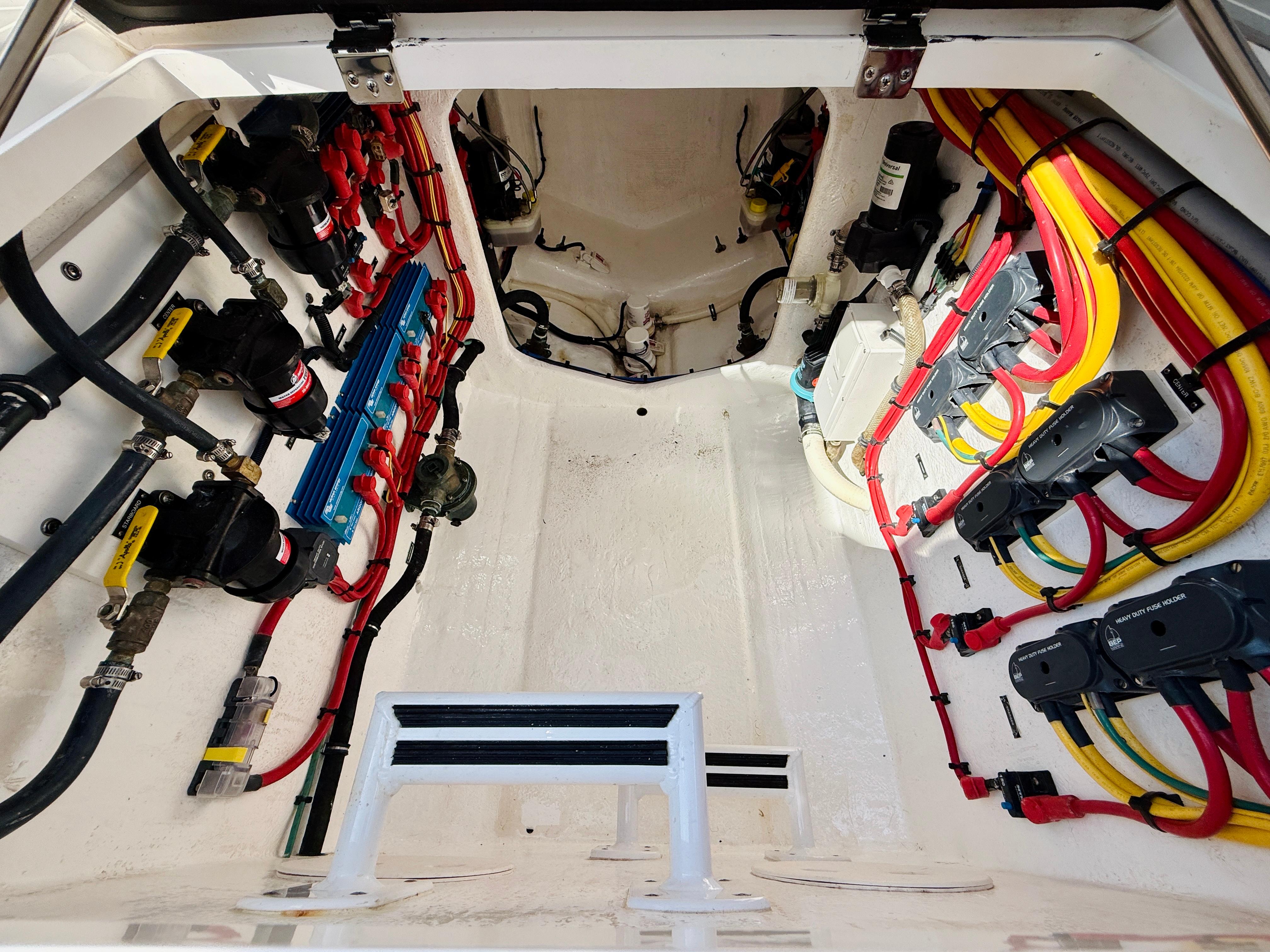 41' 2021 Intrepid 410 Evolution