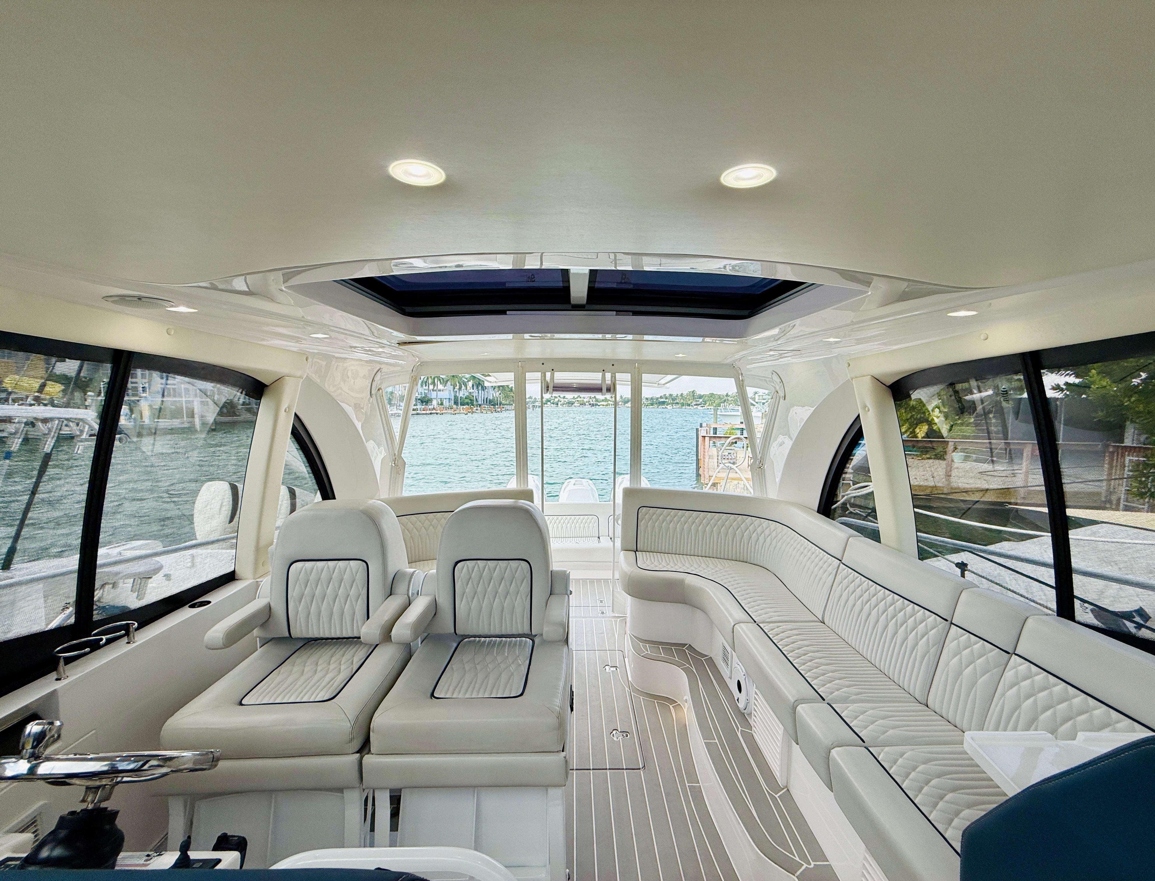 41' 2021 Intrepid 410 Evolution