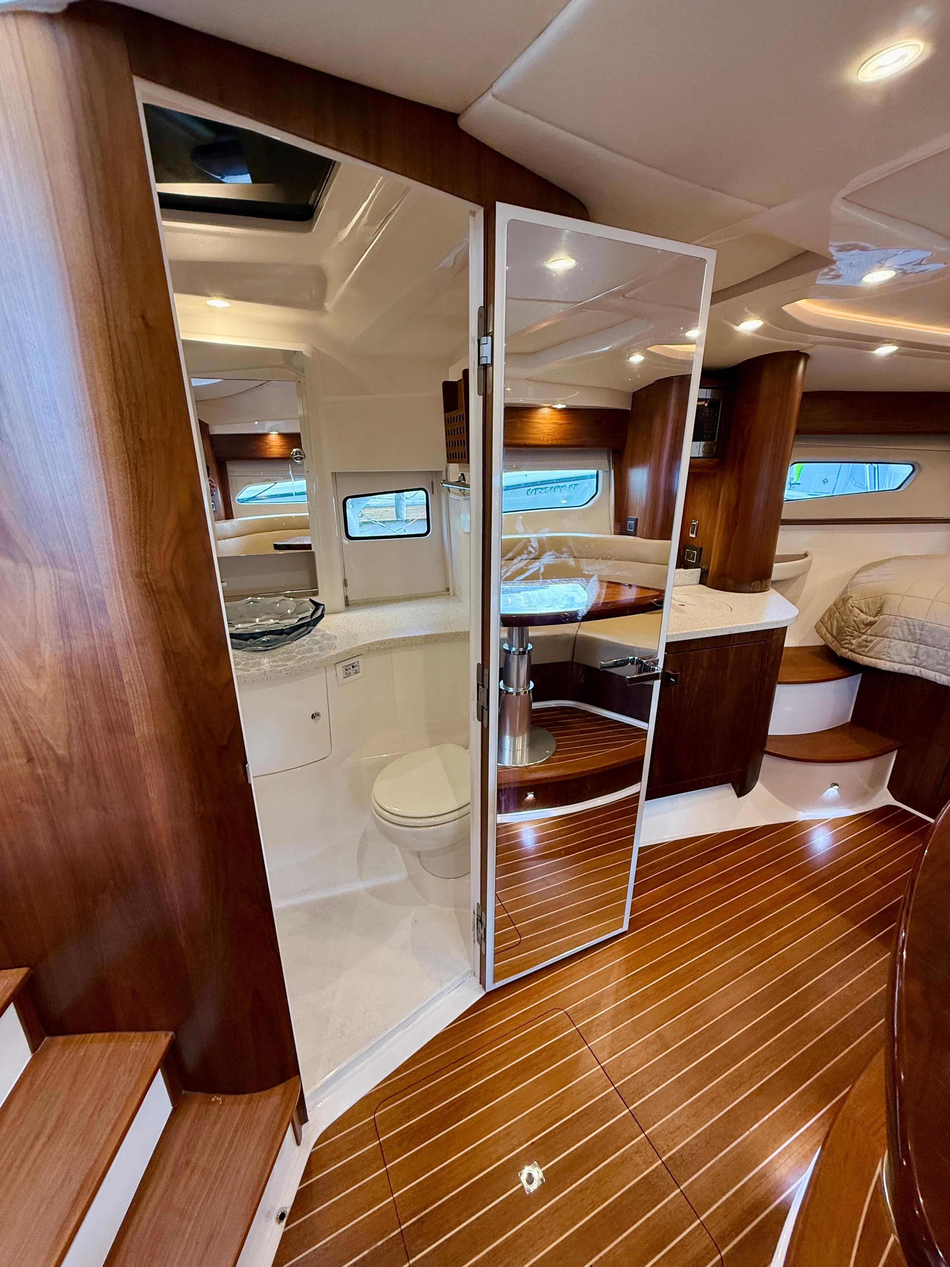 41' 2021 Intrepid 410 Evolution