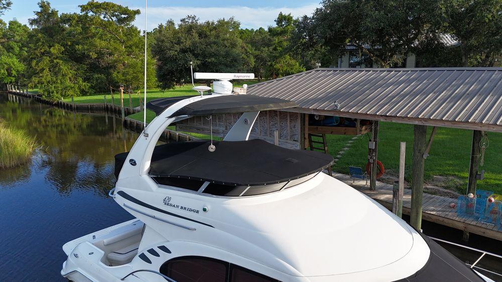 45' 2004 Sea Ray 420 Sedan Bridge