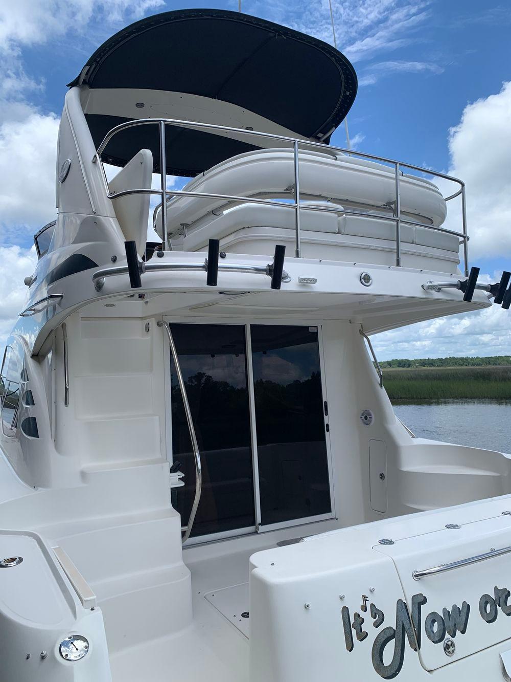 45' 2004 Sea Ray 420 Sedan Bridge