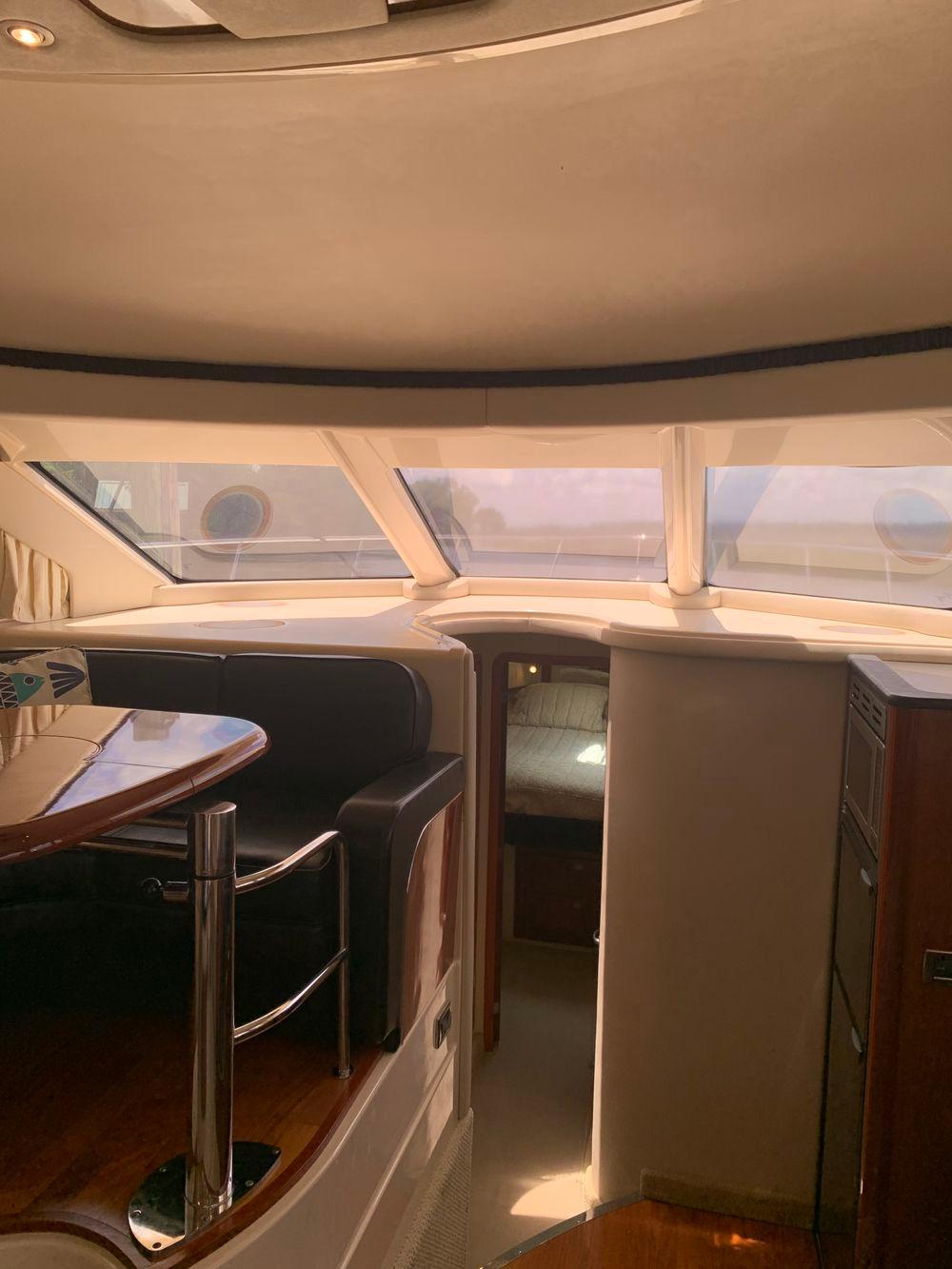 45' 2004 Sea Ray 420 Sedan Bridge