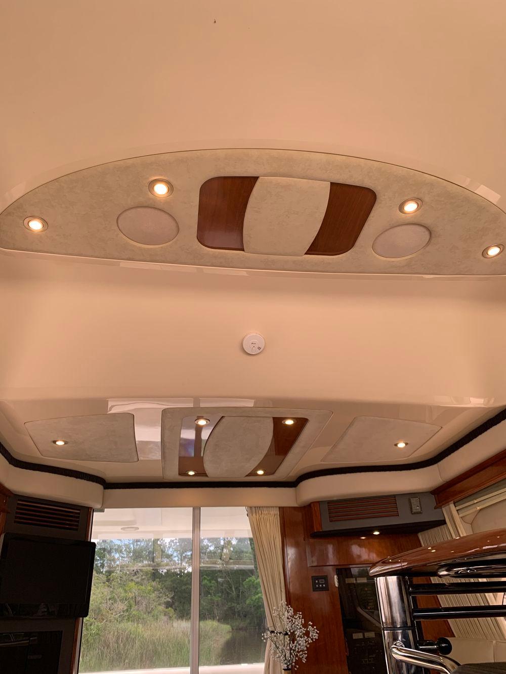 45' 2004 Sea Ray 420 Sedan Bridge