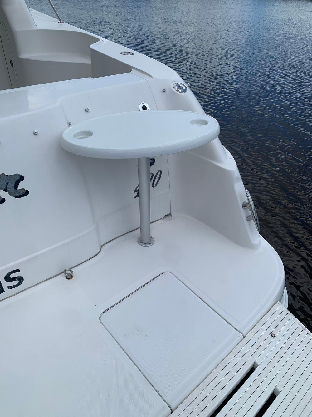 45' 2004 Sea Ray 420 Sedan Bridge