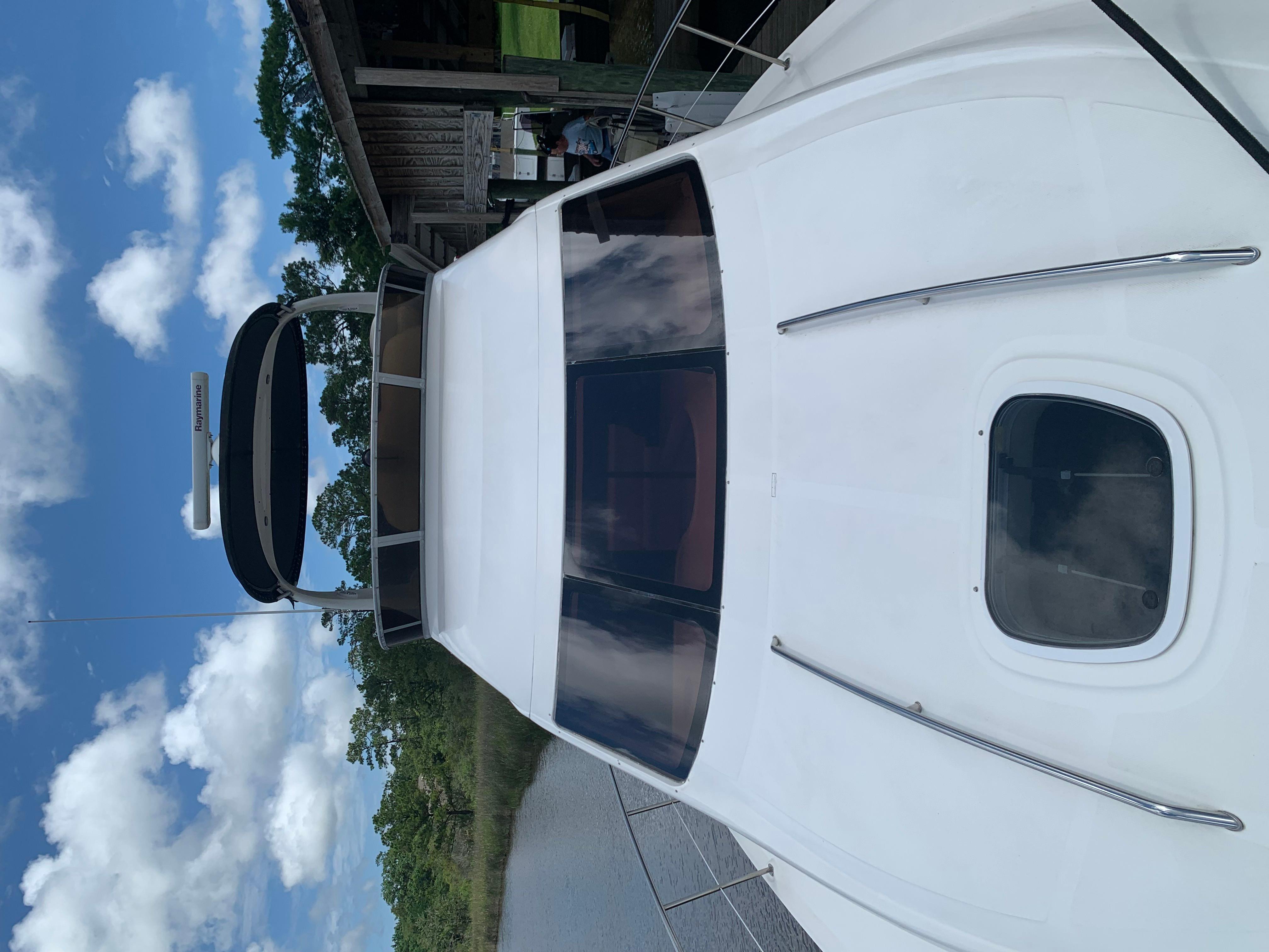 45' 2004 Sea Ray 420 Sedan Bridge