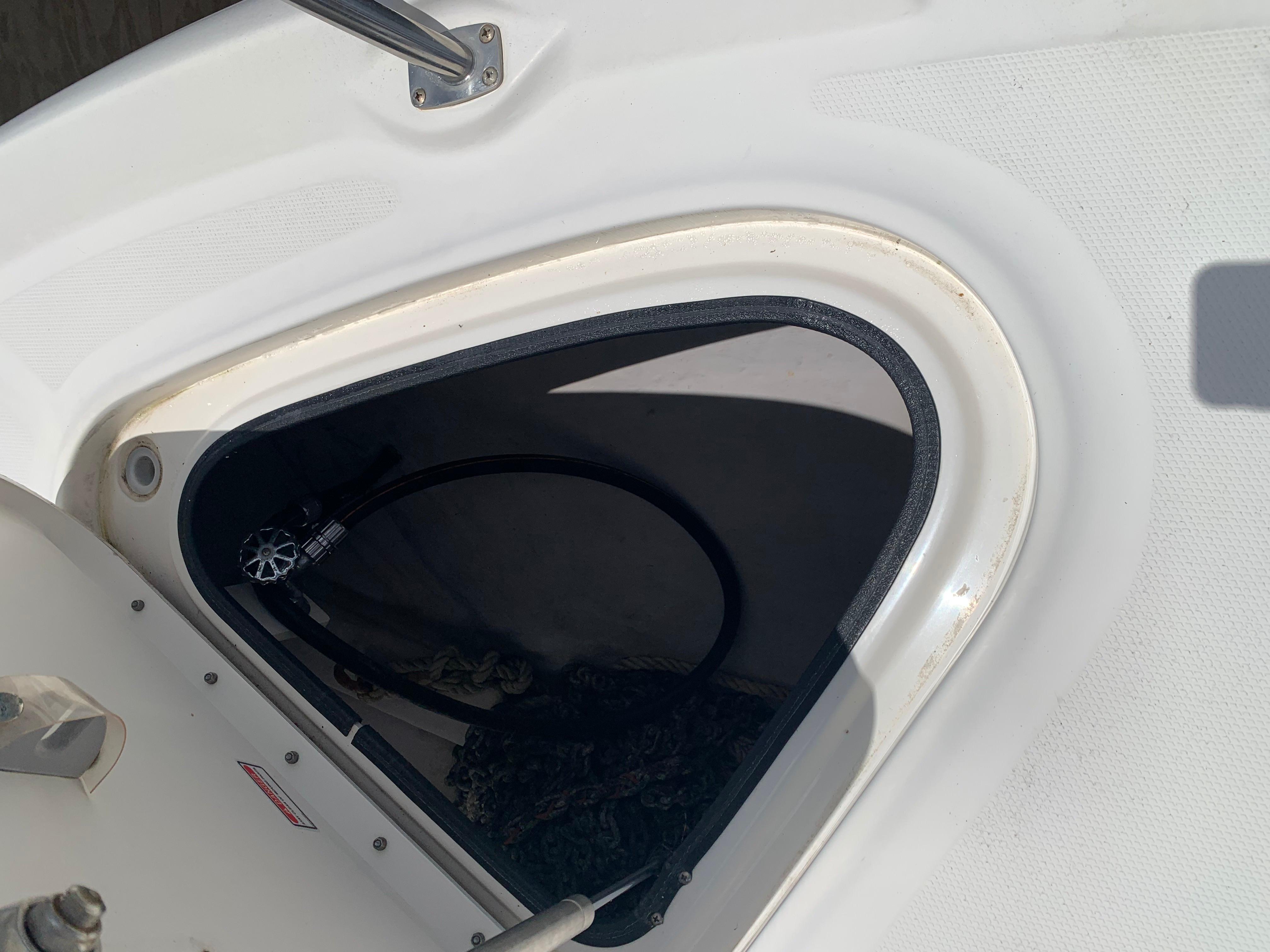 45' 2004 Sea Ray 420 Sedan Bridge