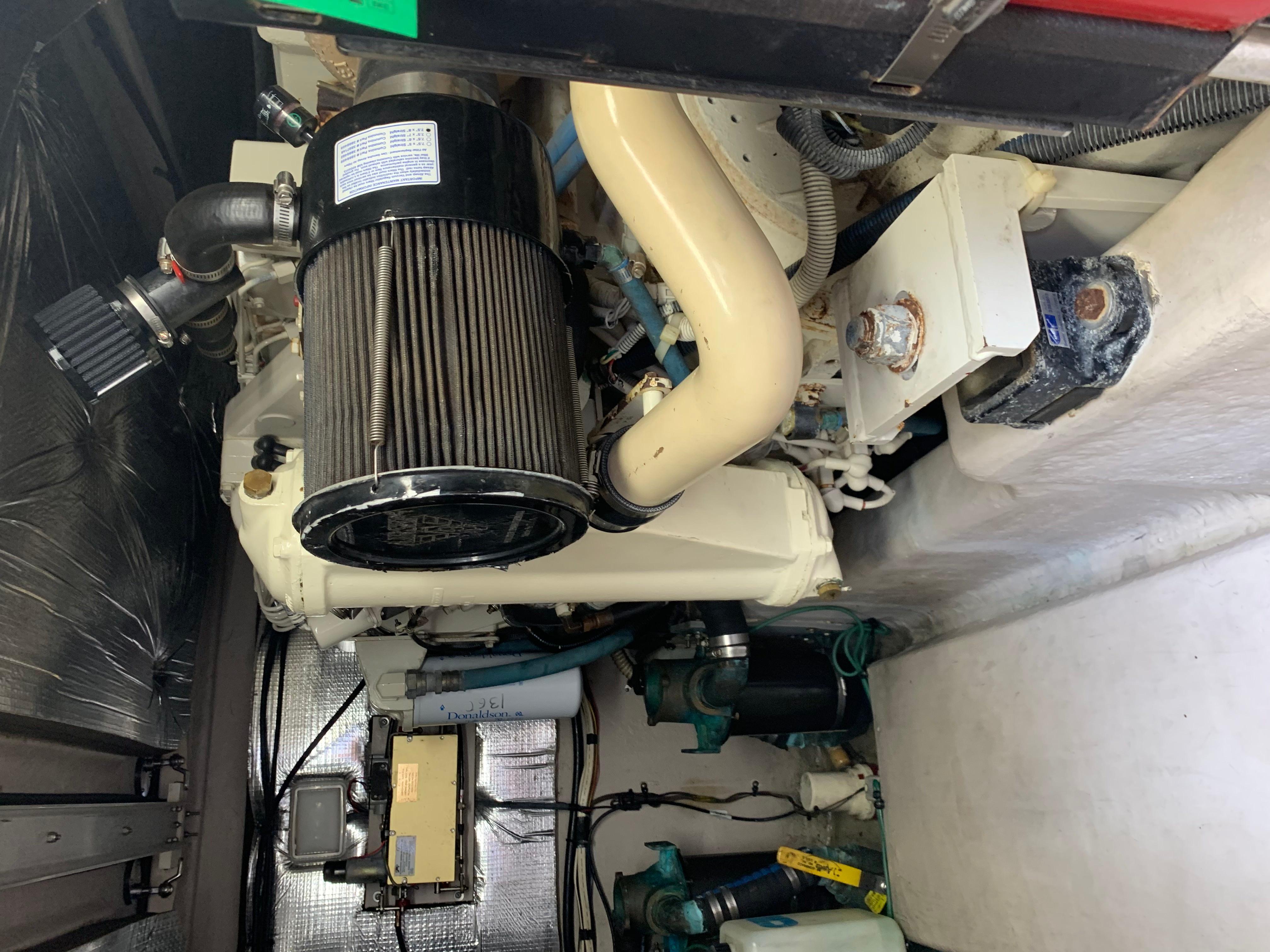 45' 2004 Sea Ray 420 Sedan Bridge