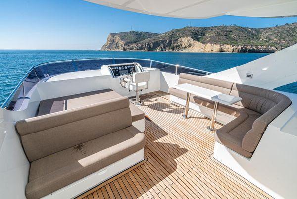 72' 2023 Massimo Marine Sunbird Motoryacht